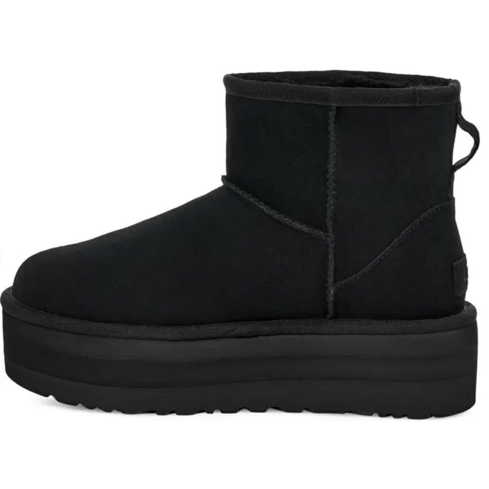 Black platform UGGS - Picture 3 of 5
